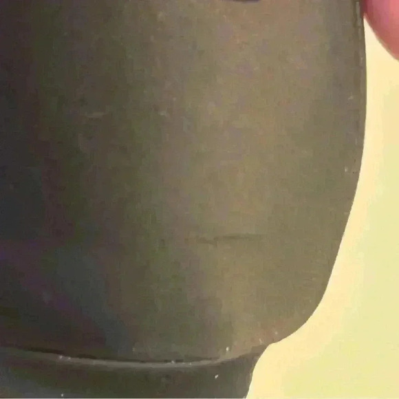 Manolo Blahnik Pearl Hangisi Black Flats - Picture 6 of 11